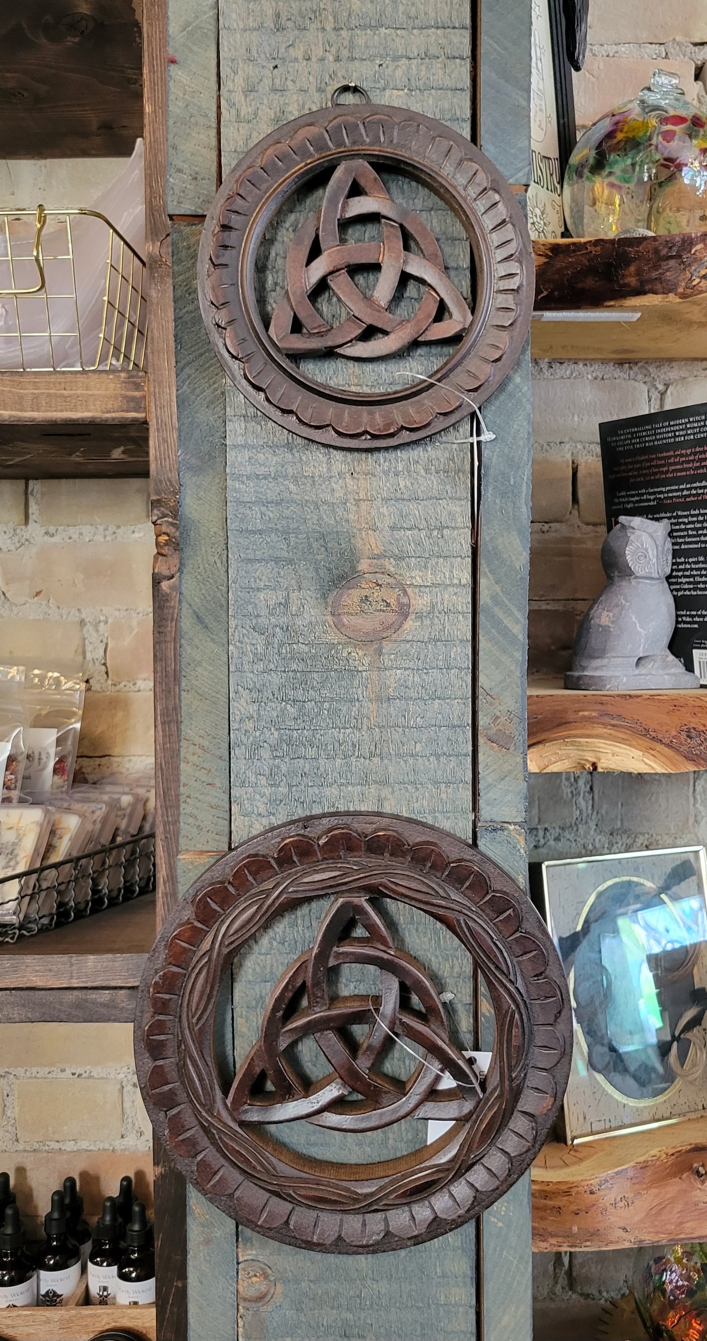 Celtic Triquetra Wood Plaque