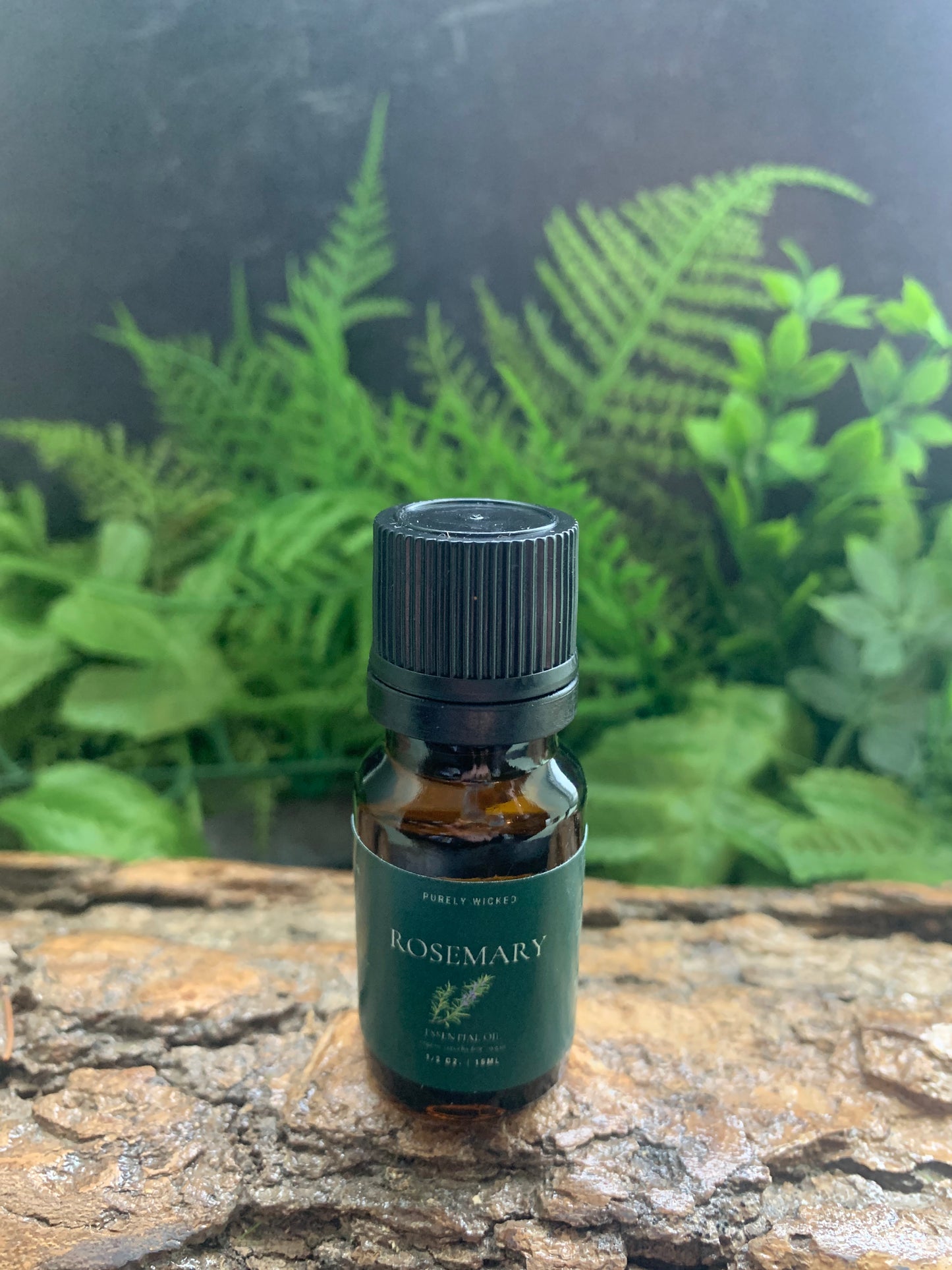 Rosemary Essential Oil - (15ml)