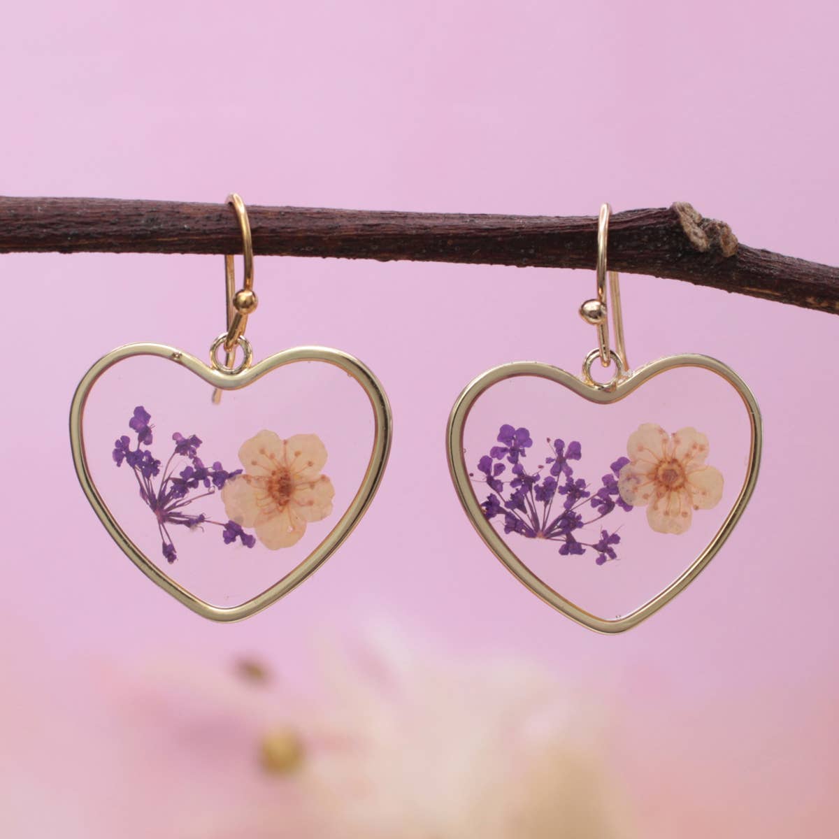 Sweet Heart Dried Flower Earrings