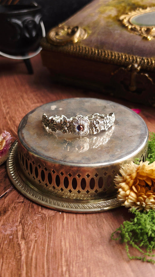 Garland Bracelet - Arcane Angel