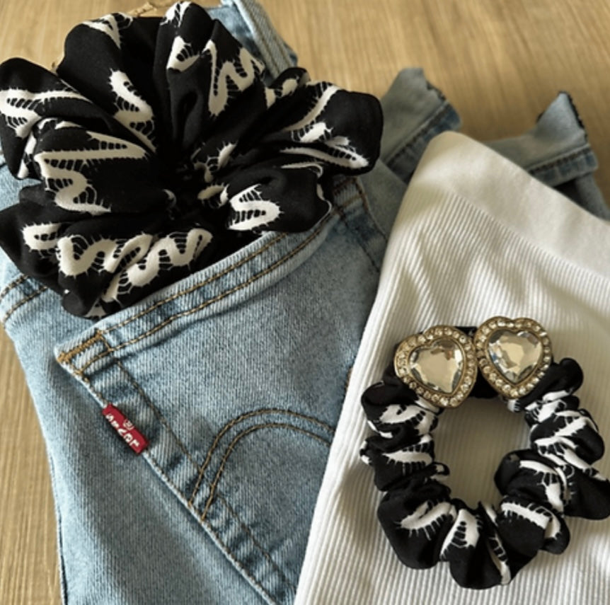 Black and White Scrunchie