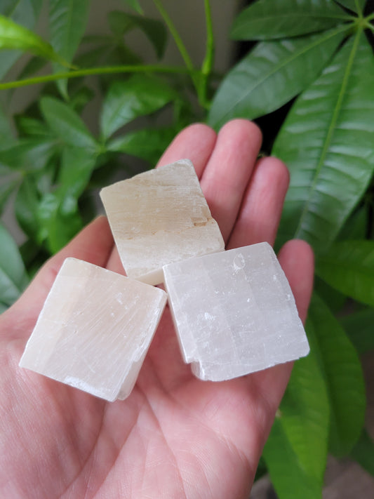 Selenite Cubes - raw