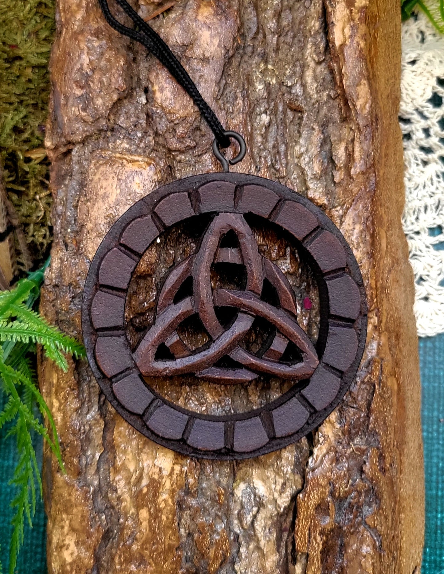 Celtic Triquetra Wood Plaque
