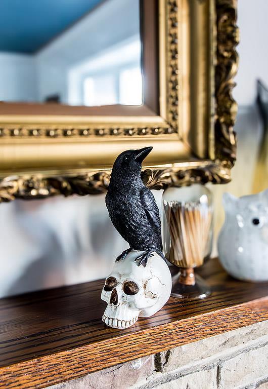 Raven Perched on Skull 8.5"
