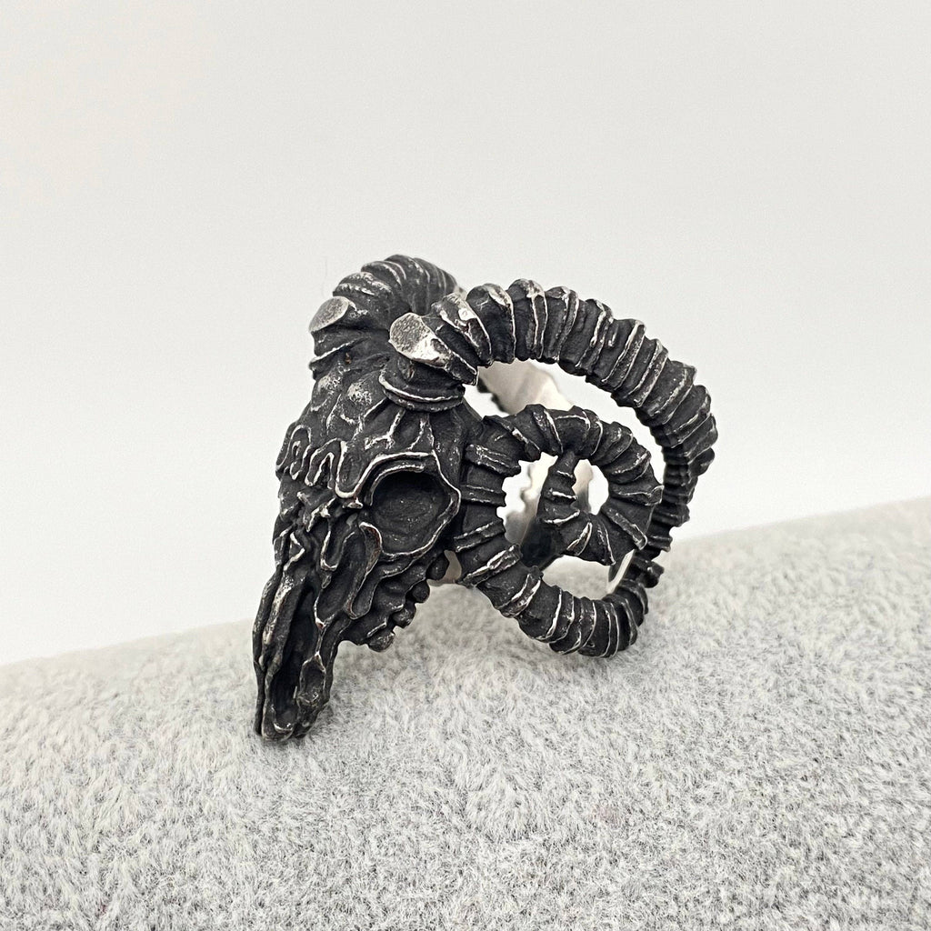 Blackening Sheep Head Stainless Steel Skull Ring