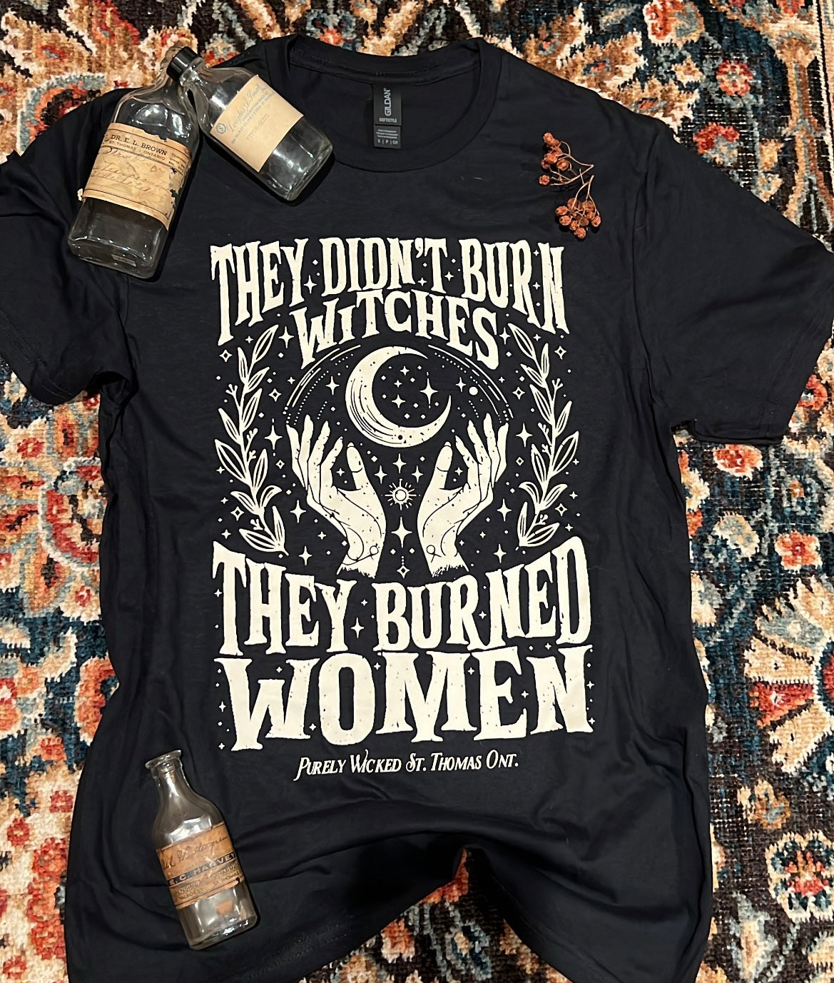 Moon They Didn't Burn Witches T-Shirt - Black