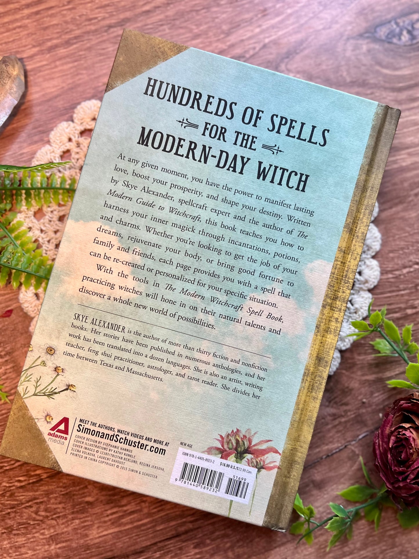 The Modern Witchcraft Spell Book: Your Complete Guide to Crafting and Casting Spells
