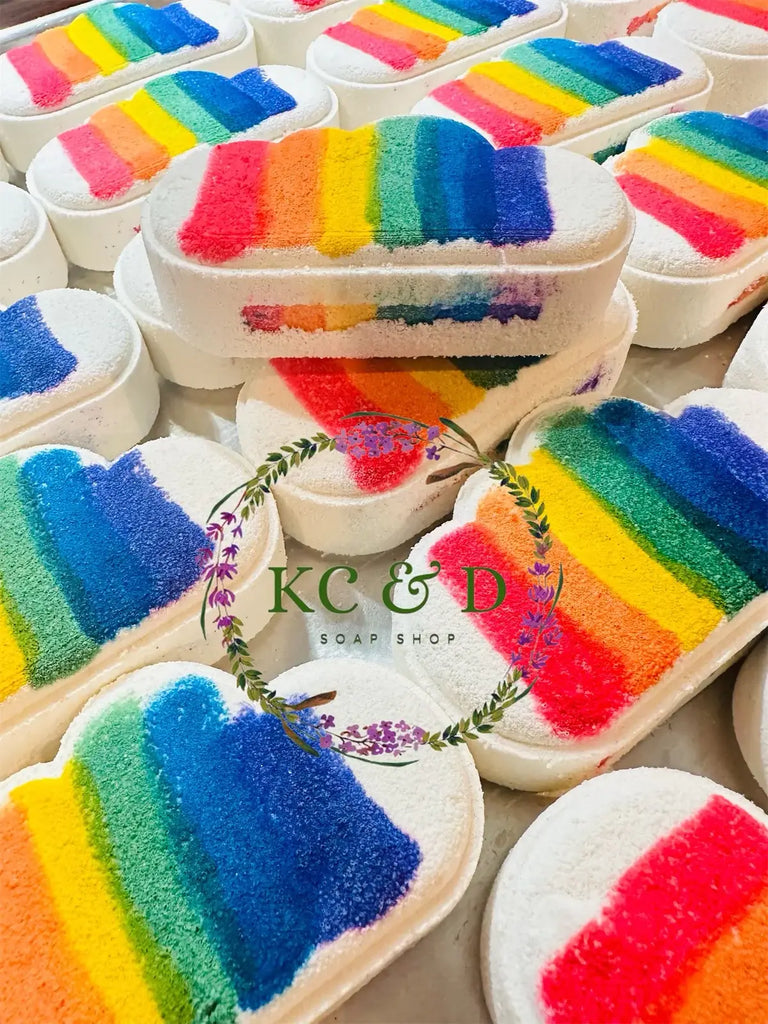 Fun Shape Bath Bomb: Rainbow Cloud