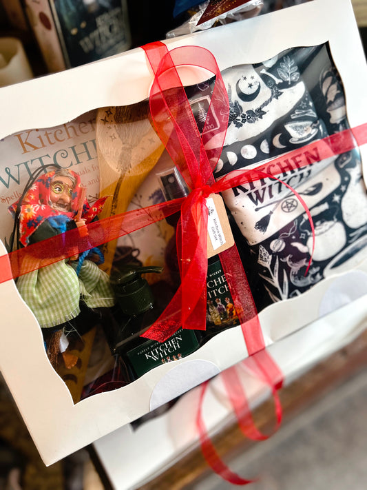 Kitchen Witch Holiday Gift Set