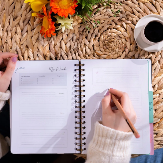 Undated Planner (Rosette Bloom)