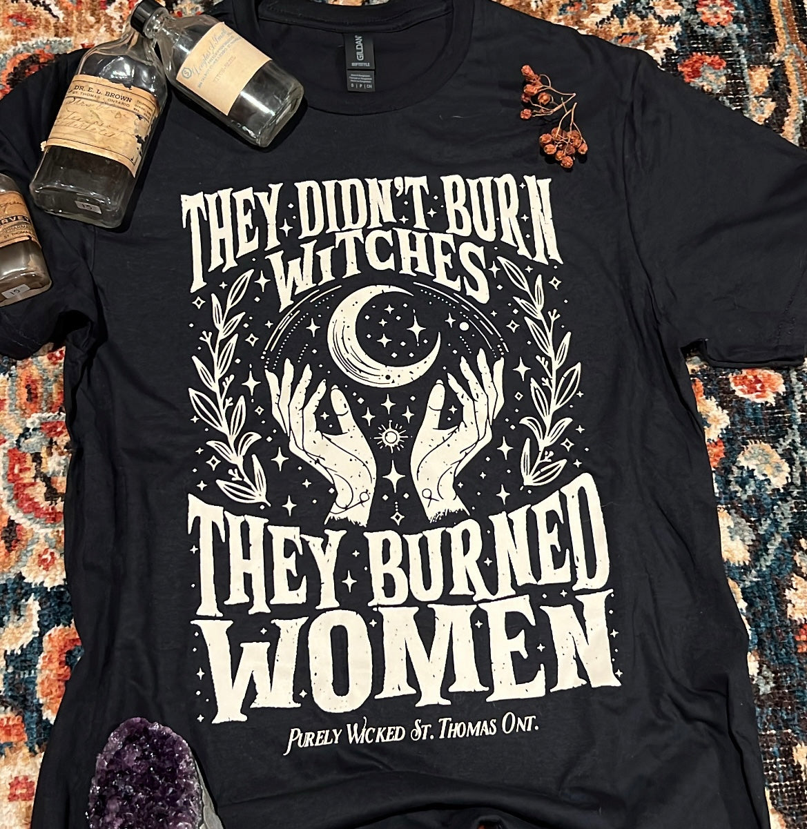 Moon They Didn't Burn Witches T-Shirt - Black