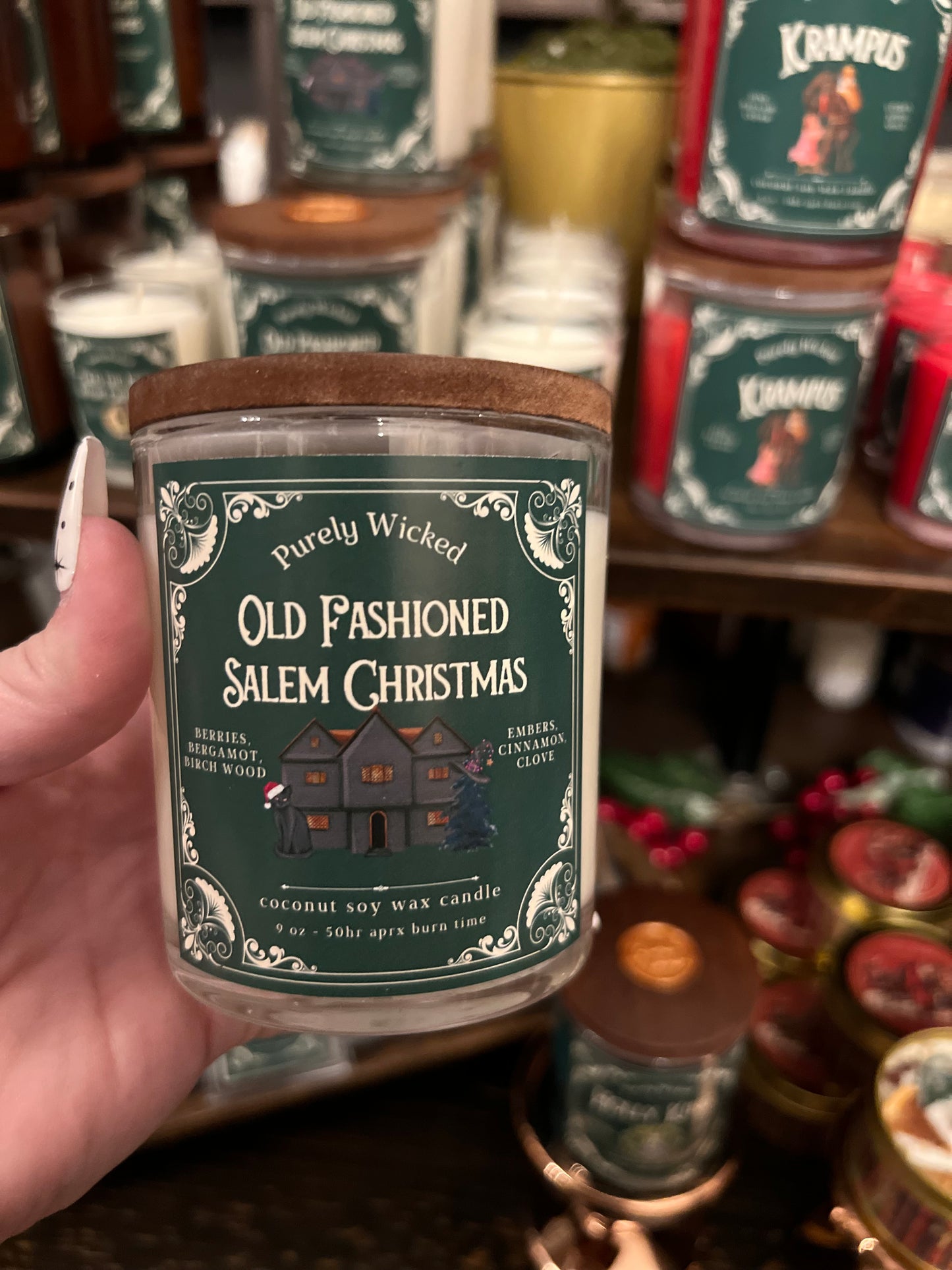 Old Fashioned Salem Christmas - Luxury Holiday Candle Collection