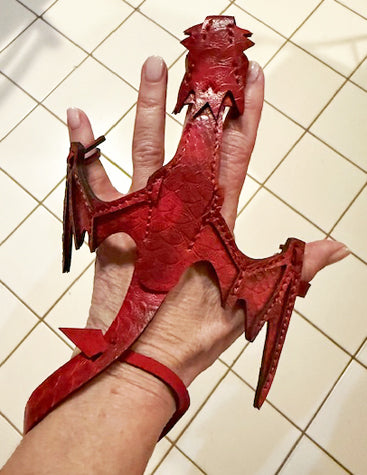 Red Dragon Hand Pet