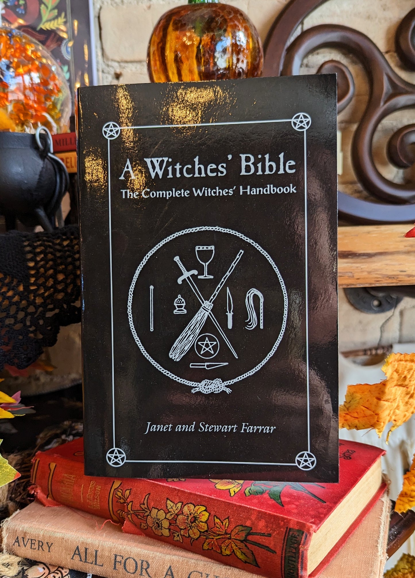 A Witches' Bible: The Complete Witches' Handbook