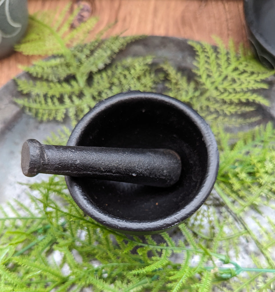 Cast Iron Mortar and Pestle - Small