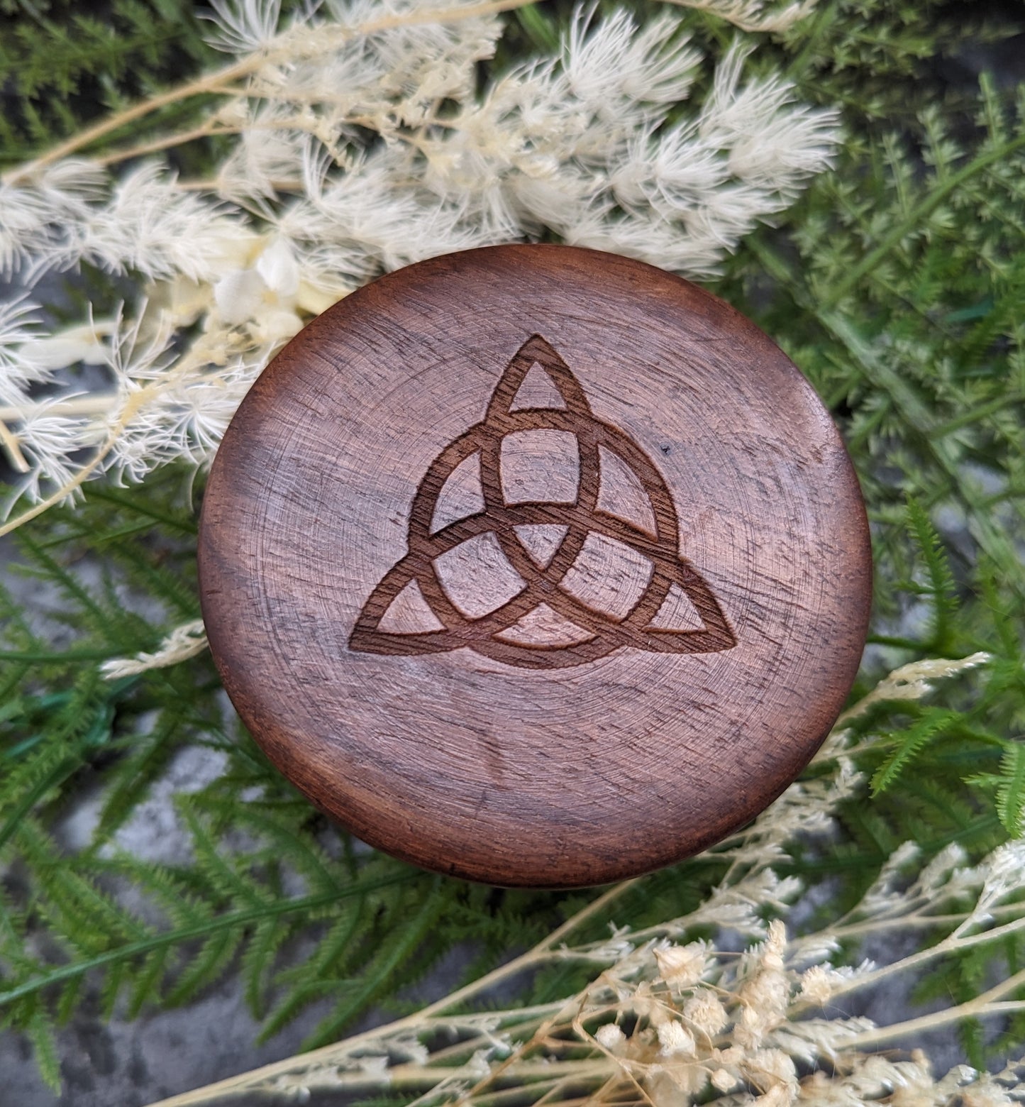 Grinder - Triquetra