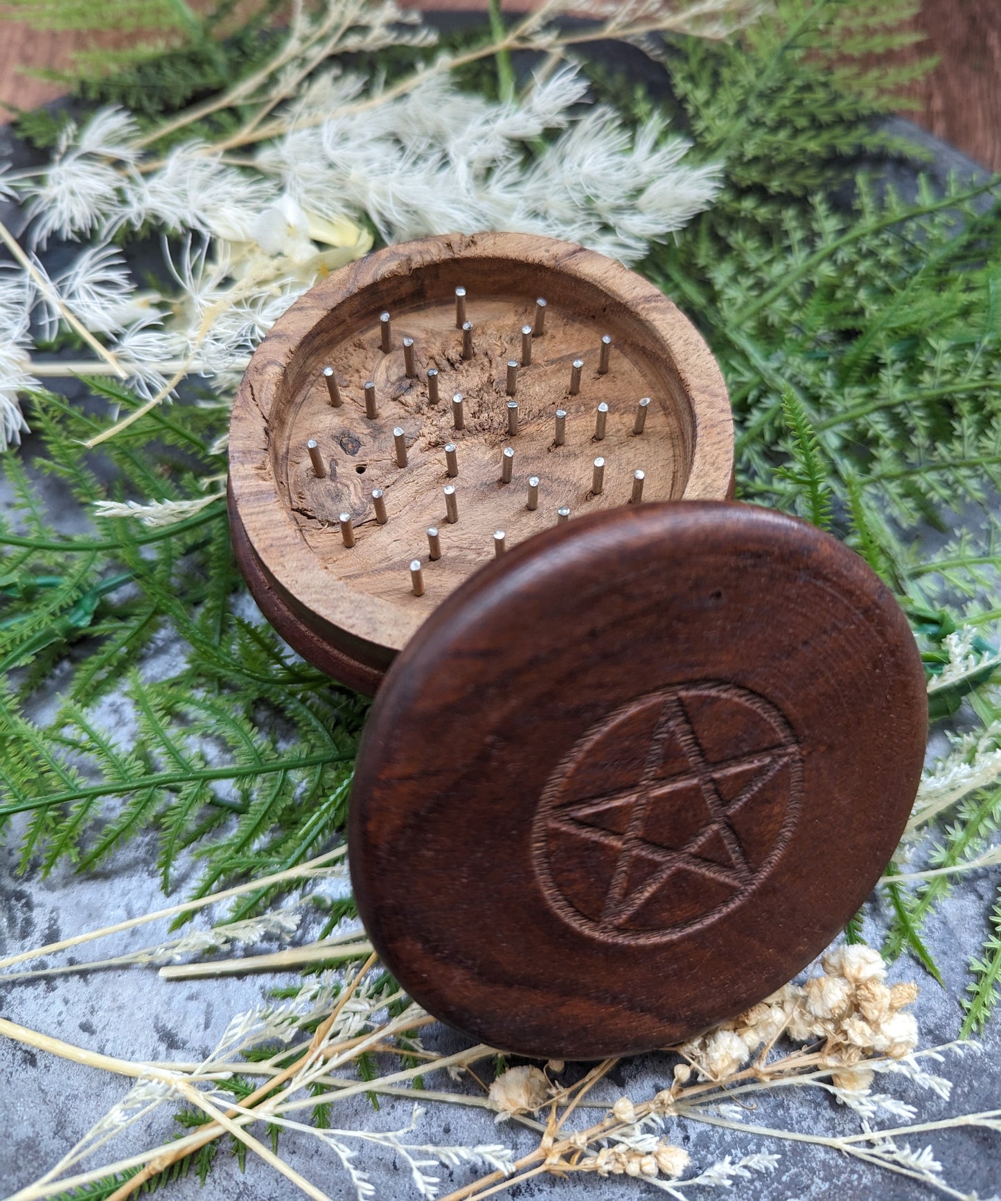 Dried Herb Grinder - Pentacle