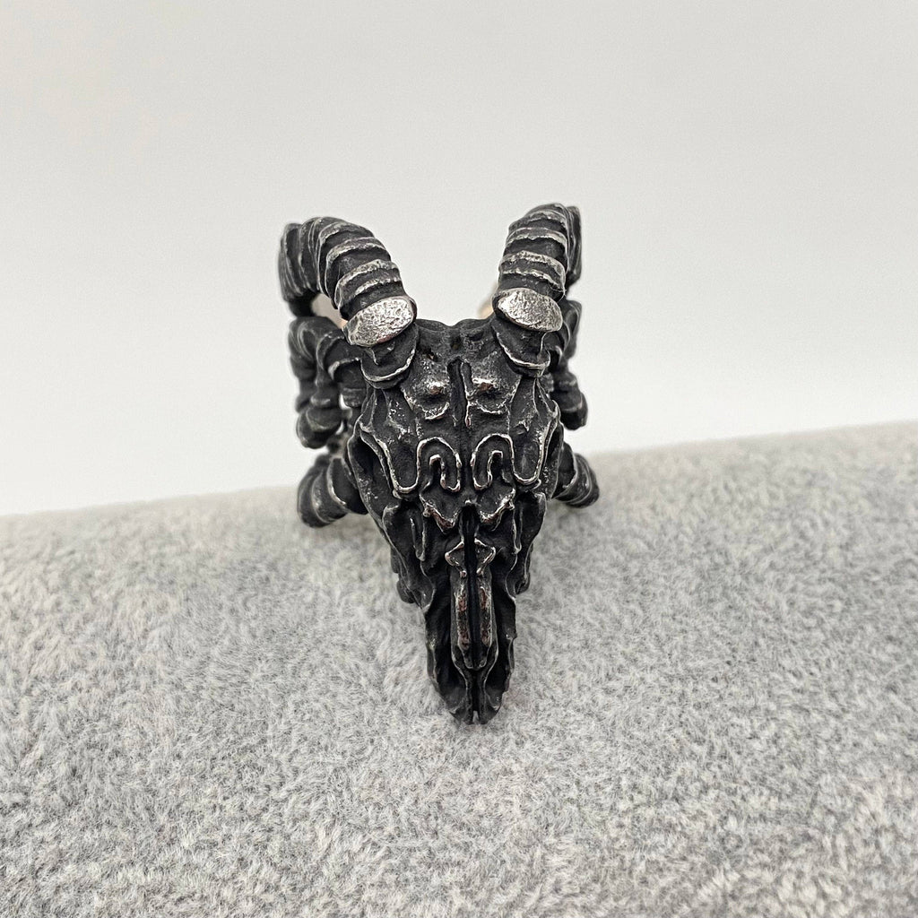 Blackening Sheep Head Stainless Steel Skull Ring