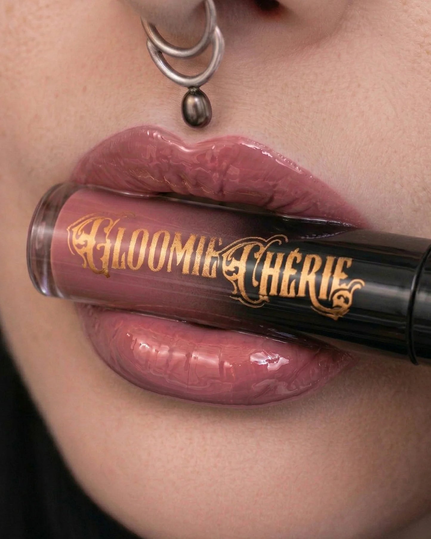 Cinza de Rosa Lip Gloss
