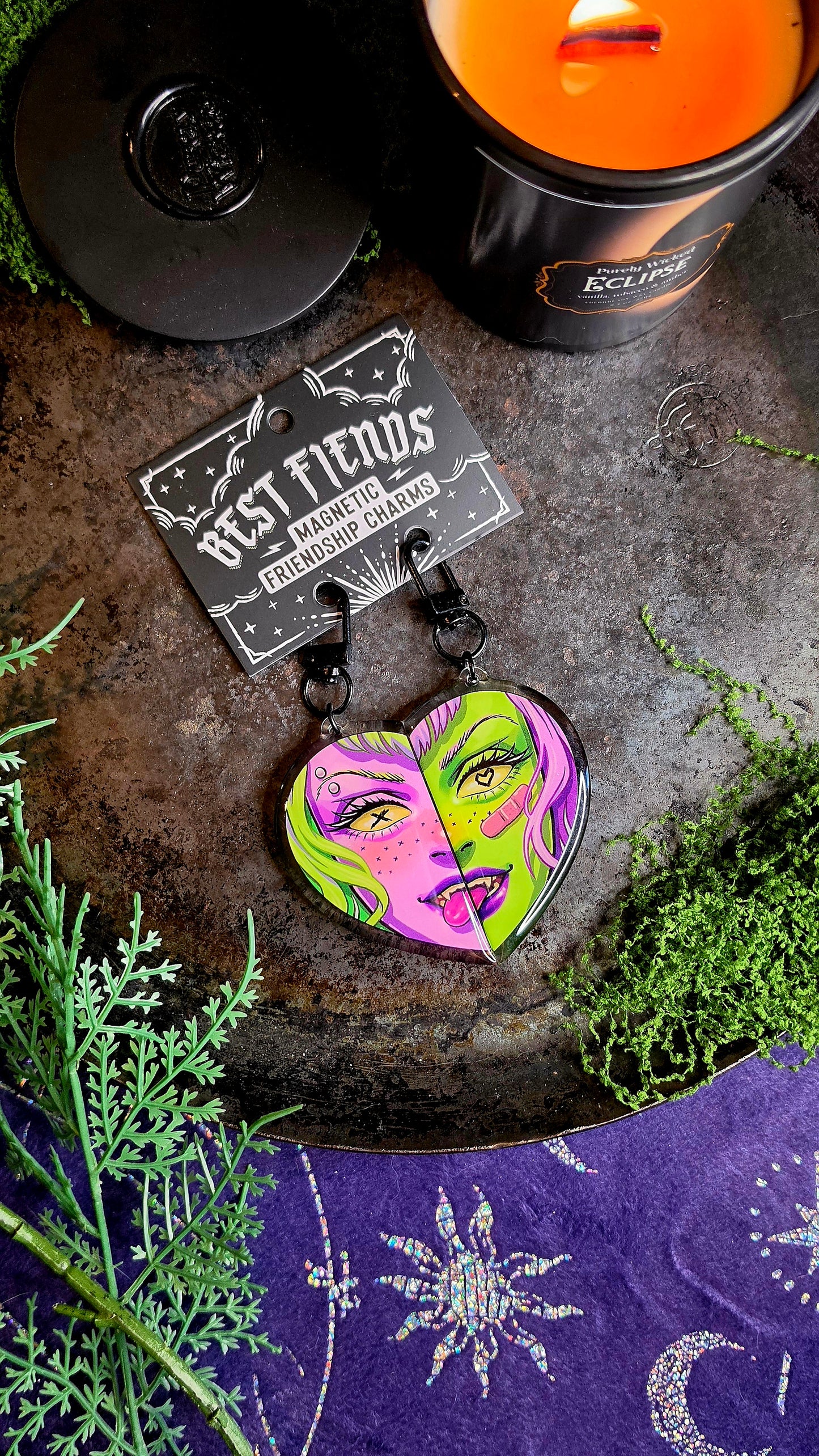 Best Fiends - Let's Do Crimes - Magnetic Friendship Charm