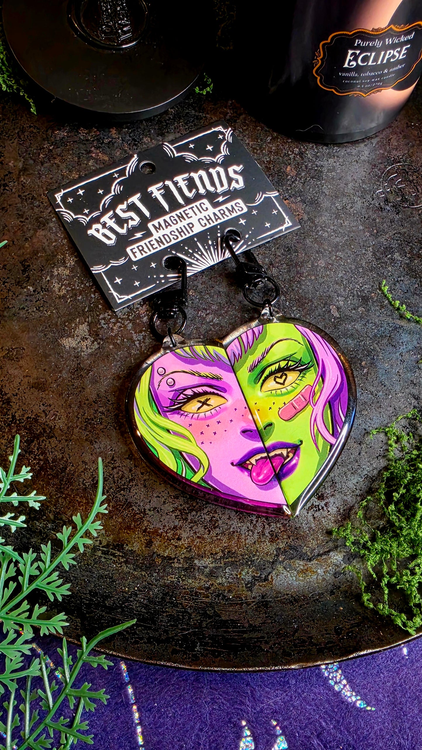 Best Fiends - Let's Do Crimes - Magnetic Friendship Charm