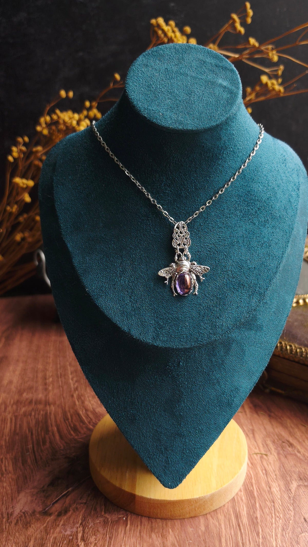 Glitter Bee Necklace - Arcane Angel