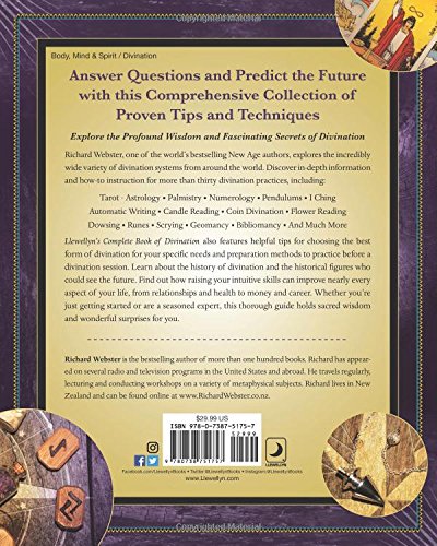 LLewellyn's Complete Book Of Divination